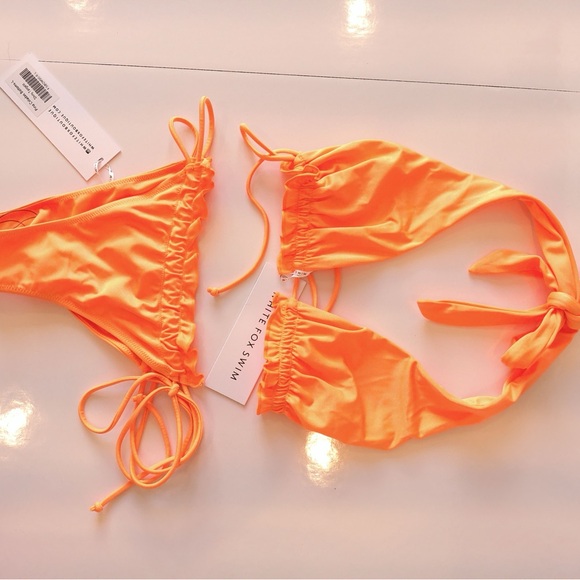 WhiteFox Shock Orange Bikini Set 🍑🍊🧡 - Picture 6 of 6
